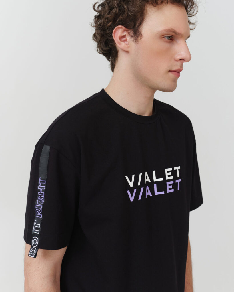 Vialet x Formcode - 6
